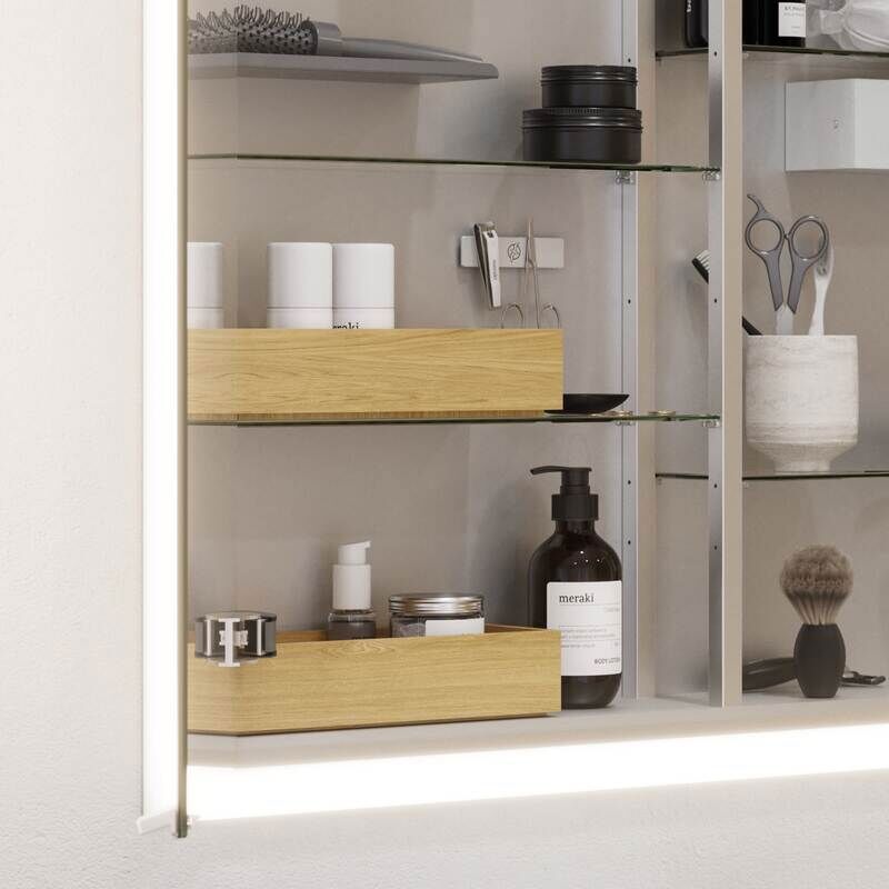 Large bathroom inspiration in a modern and minimalist style with white bathroom furniture and an elegant black countertop with square free-standing sinks, aesthetic and practical built-in mirror cabinets with light frame, and walk-in shower